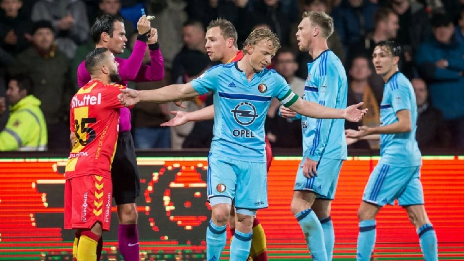 Feyenoord levert wanprestatie en verliest in Deventer