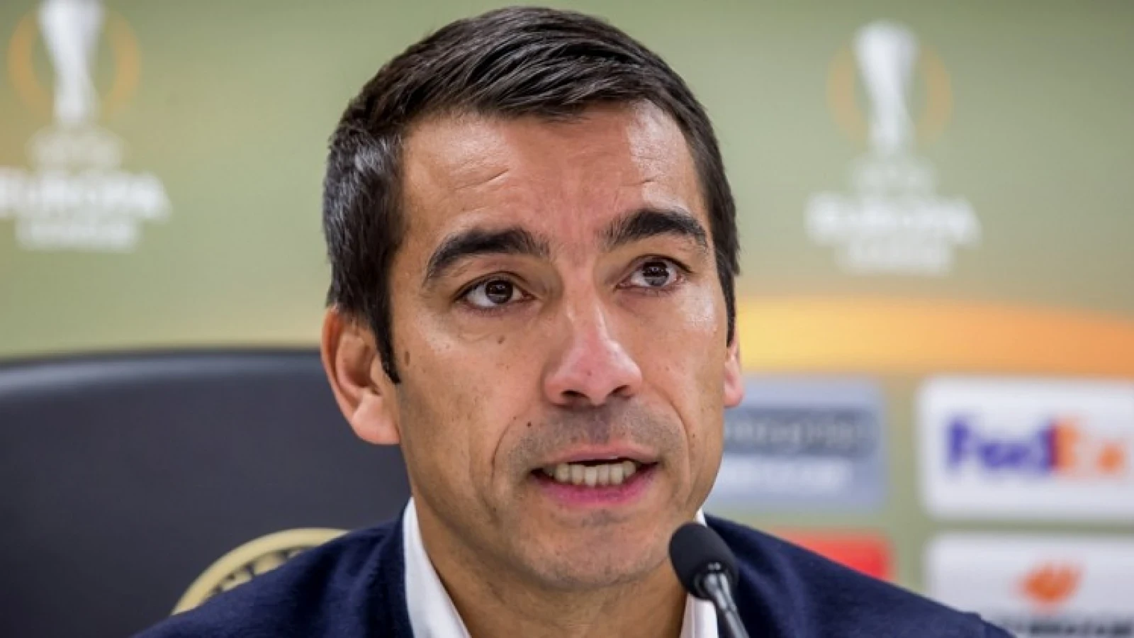 Van Bronckhorst: 'We zullen daarvan moeten profiteren'