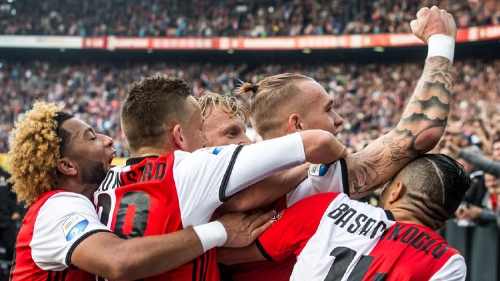 Karsdorp probeert goede prestaties Feyenoord te verklaren: 'Dat maakt deze groep zo leuk'