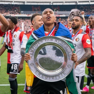 Paixão maakt doelpunt van het seizoen 2022-2023 voor Feyenoord