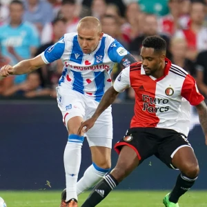 Van Beek keert terug in wedstrijdselectie sc Heerenveen tegen Feyenoord