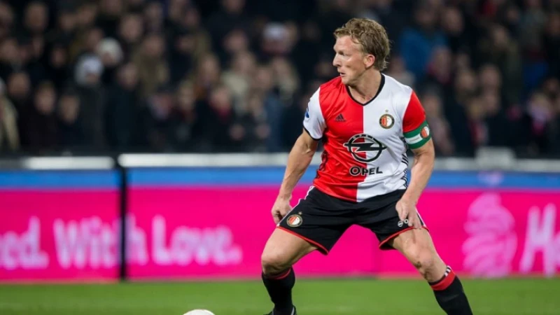 Kuyt: 'Zolang ik me goed voel, ga ik door'