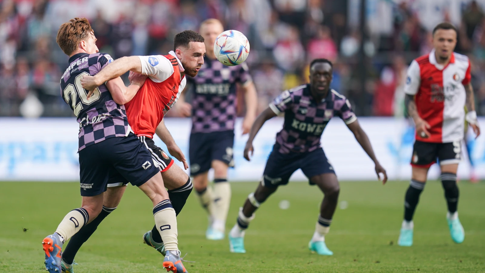 EREDIVISIE | PSV wint van FC Volendam, FC Utrecht verliest van Almere City FC