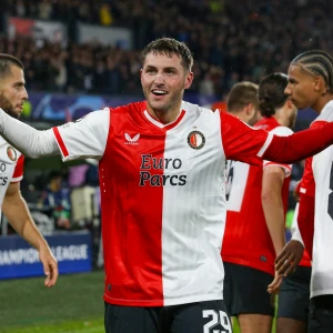 STAND | Feyenoord na winst op SS Lazio koploper in Groep E