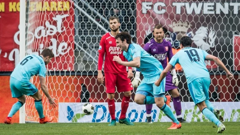 Feyenoord wint spannend duel in Enschede