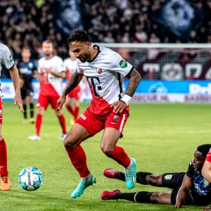 EREDIVISIE | Volendam pakt de volle buit in Heerenveen