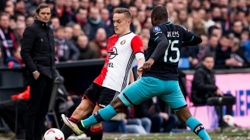 'Ik zag hem naar zijn horloge wijzen en dacht eerst dat het geen goal was'