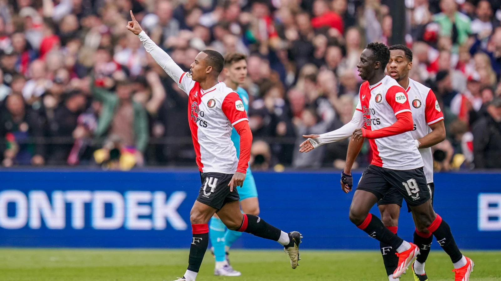 Feyenoorder genomineerd voor Doelpunt van het Jaar Eredivisie