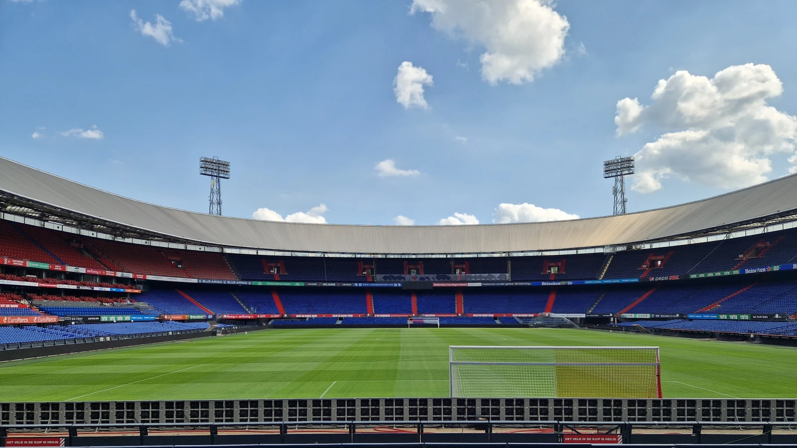 Rick Mennes maakt overstap naar Feyenoord en wordt video-analist