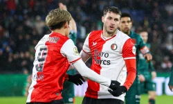 'Drie spitsen is voor een club als Feyenoord geen overbodige luxe, maar een noodzaak'