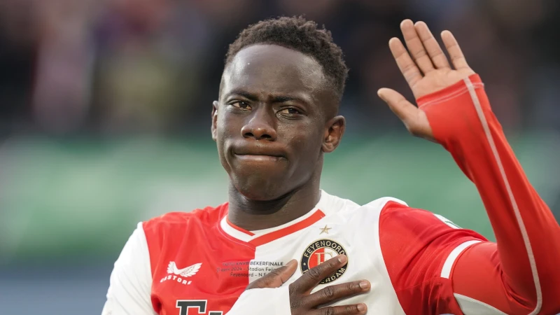 'Transfer Minteh levert Feyenoord meer dan één miljoen euro op'