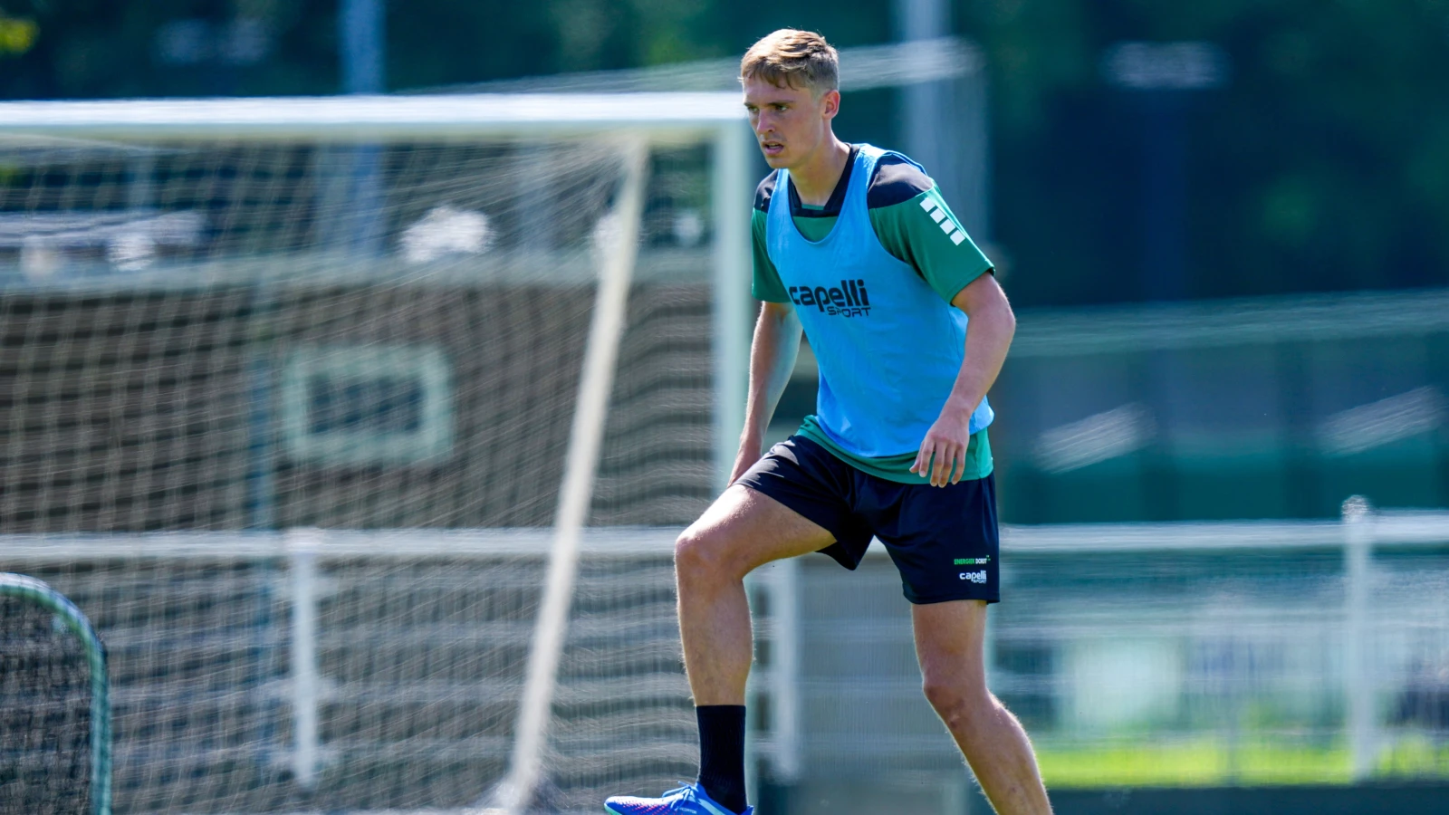 Valk: 'Om geen Feyenoord-shirt aan te hebben, was wennen'