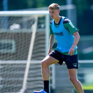 Valk: 'Om geen Feyenoord-shirt aan te hebben, was wennen'