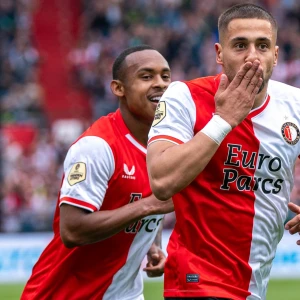 Lingr terug bij Feyenoord: 'Ik miste deze geweldige stad'