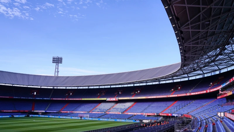 Feyenoord gaat samenwerking met MatchWornShirt aan