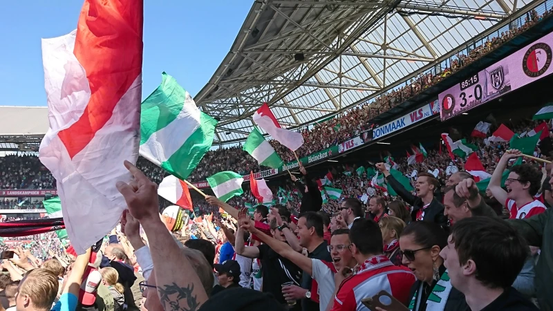 AD legt uit: Waarom geeft Feyenoord minder geld uit dan supporters willen?