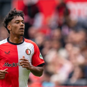 'Jaden Slory gaat op huurbasis naar FC Dordrecht'