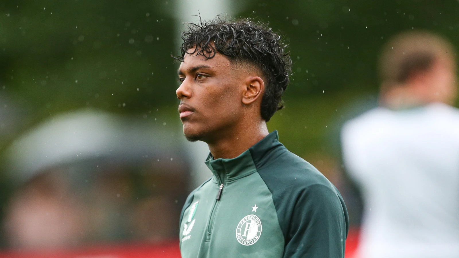 OFFICIEEL | Jaden Slory op huurbasis naar FC Dordrecht