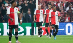 Feyenoord start Champions League met ruim verlies tegen Bayer 04 Leverkusen