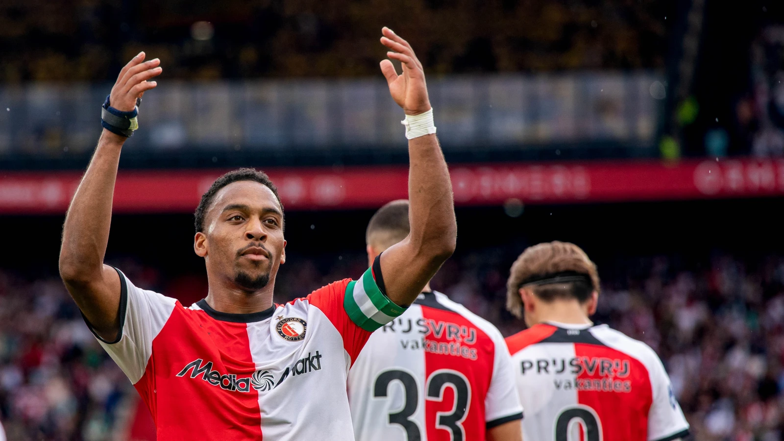 UITGELICHT | Aanvoerder Timber neemt Feyenoord bij de hand