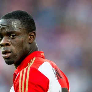 Elvis Manu tekent contract en gaat spelen in Keuken kampioen Divisie