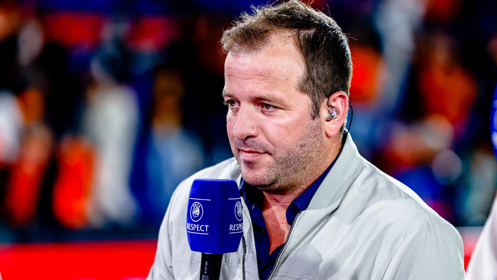 Van der Vaart: 'Het lijkt wel een houten Klaas'