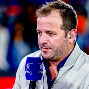 Van der Vaart: 'Het lijkt wel een houten Klaas'