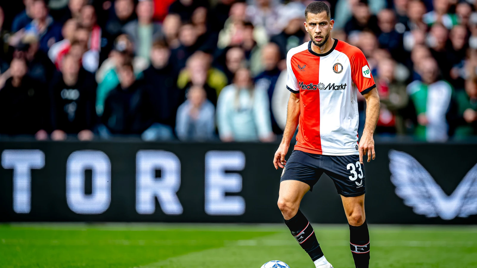 Hancko vertelt over zijn wedstrijdrituelen en zijn jeugd in Feyenoord One documentaire