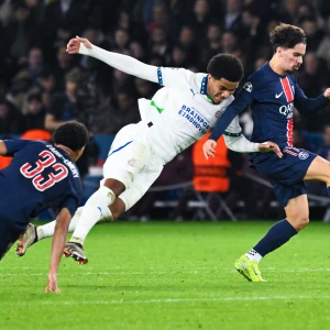 CHAMPIONS LEAGUE | PSV houdt punt over aan spannend duel met PSG