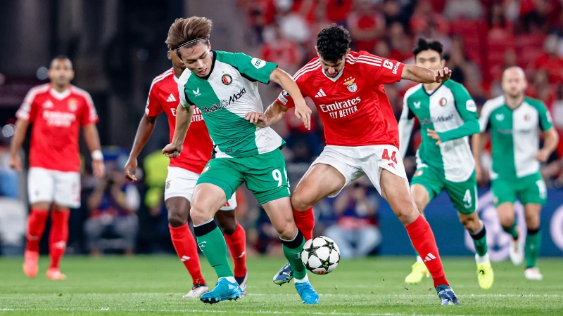 LIVE | SL Benfica - Feyenoord 0-1 | Feyenoord komt op voorsprong!