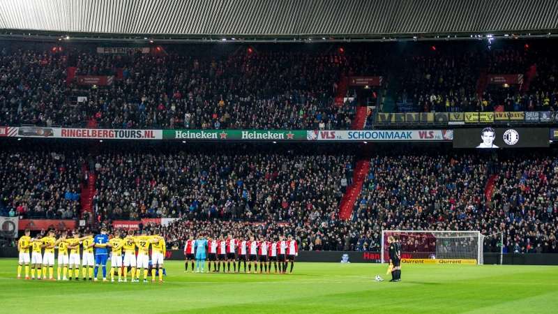 Minuut stilte bij Feyenoord - RB Salzburg