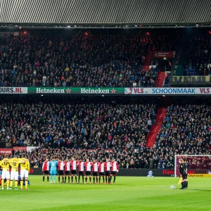 Minuut stilte bij Feyenoord - RB Salzburg