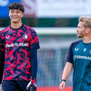 'Feyenoord hoopt contract van doelman te verlengen'