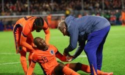 Kasanwirjo verlaat huilend veld bij Jong Oranje