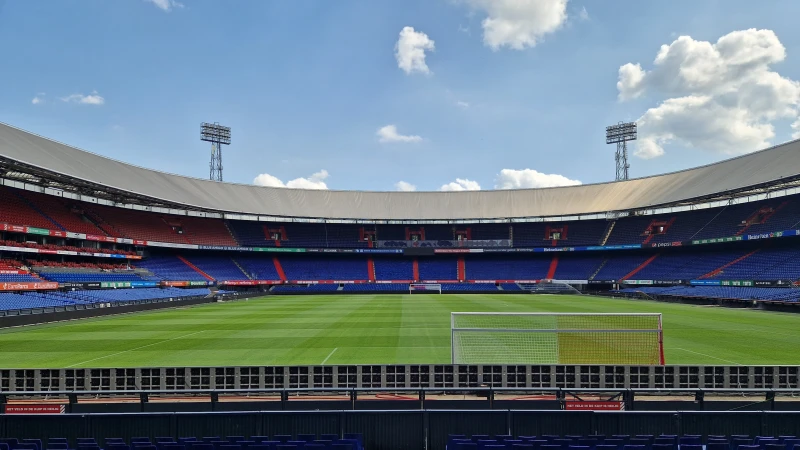 Rotterdam World Gateway wordt official partner van Feyenoord