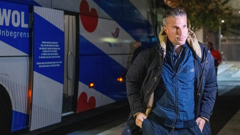 DE TEGENSTANDER | De Van Persie Derby