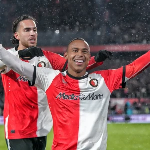 Eenvoudige overwinning Feyenoord op sc Heerenveen