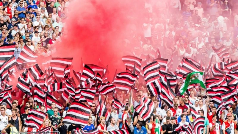 PMDS Feyenoord-supporters: 'Arnhem we komen'