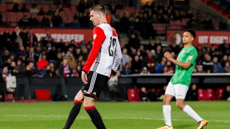 Feyenoord wint benefietwedstrijd van FC Dordrecht