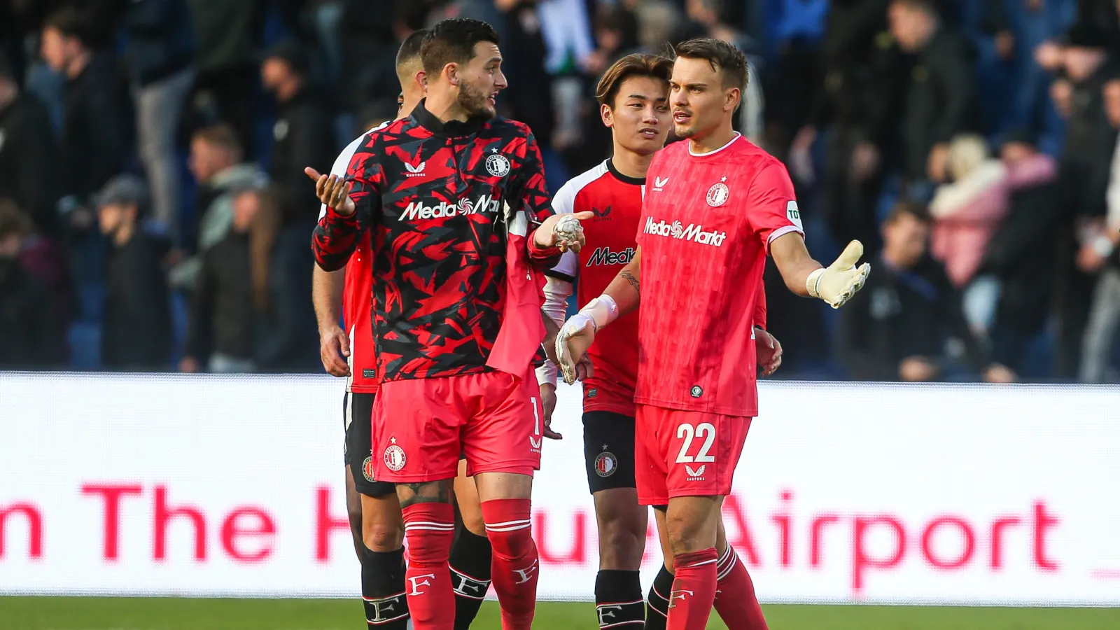 'Alleen al om ervoor te zorgen dat ze niet allebei naar de gallemiezen gaan'