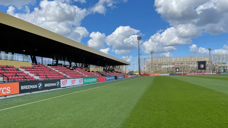 Feyenoord Onder 19 verliest Mini-Klassieker op eigen veld