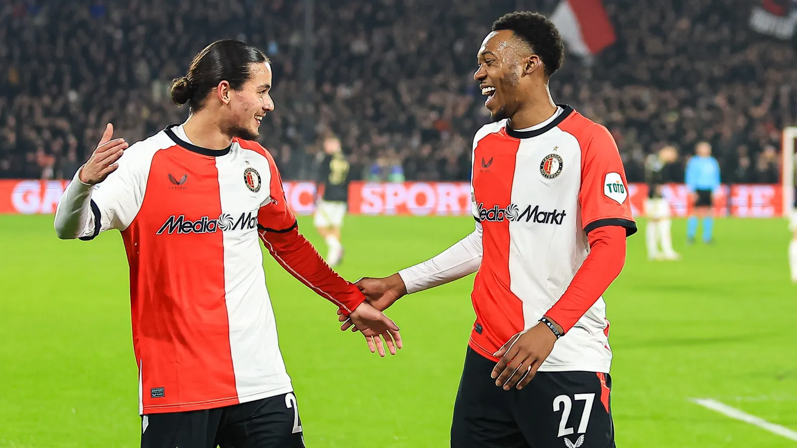 MATCHDAY | Feyenoord - FC Bayern München