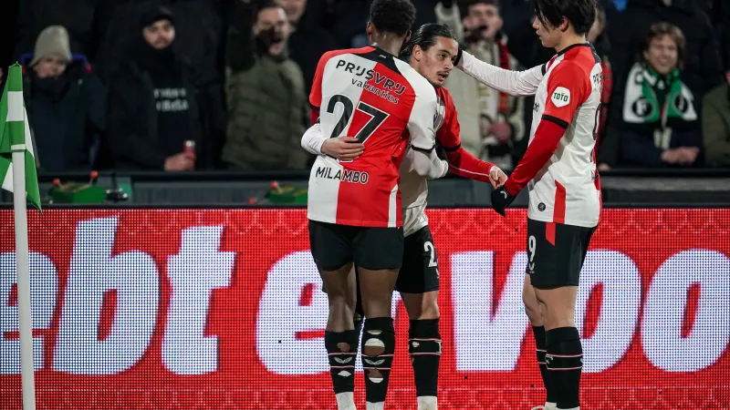 STAND | Feyenoord heeft derde plek in eigen hand na verlies FC Utrecht