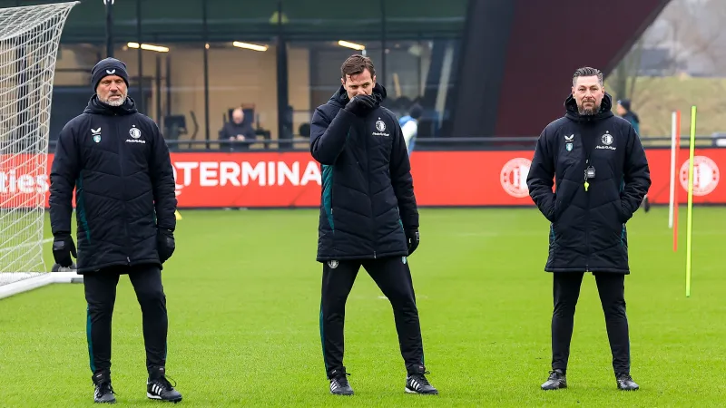 Rijnmond: 'UEFA akkoord met aanwezigheid assistent-trainer'