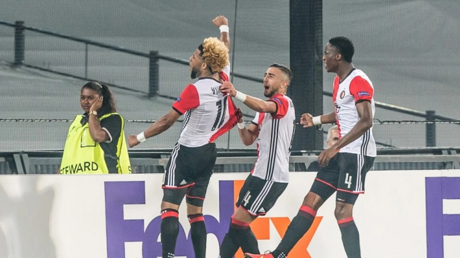 Feyenoord wil contracten Basaçikoglu en Vilhena verlengen