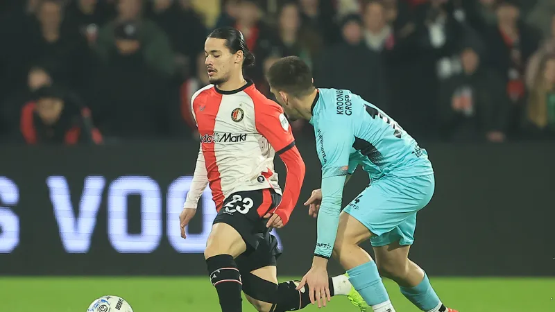 LIVE | Feyenoord - Almere City FC 1-1 | De tweede helft is begonnen