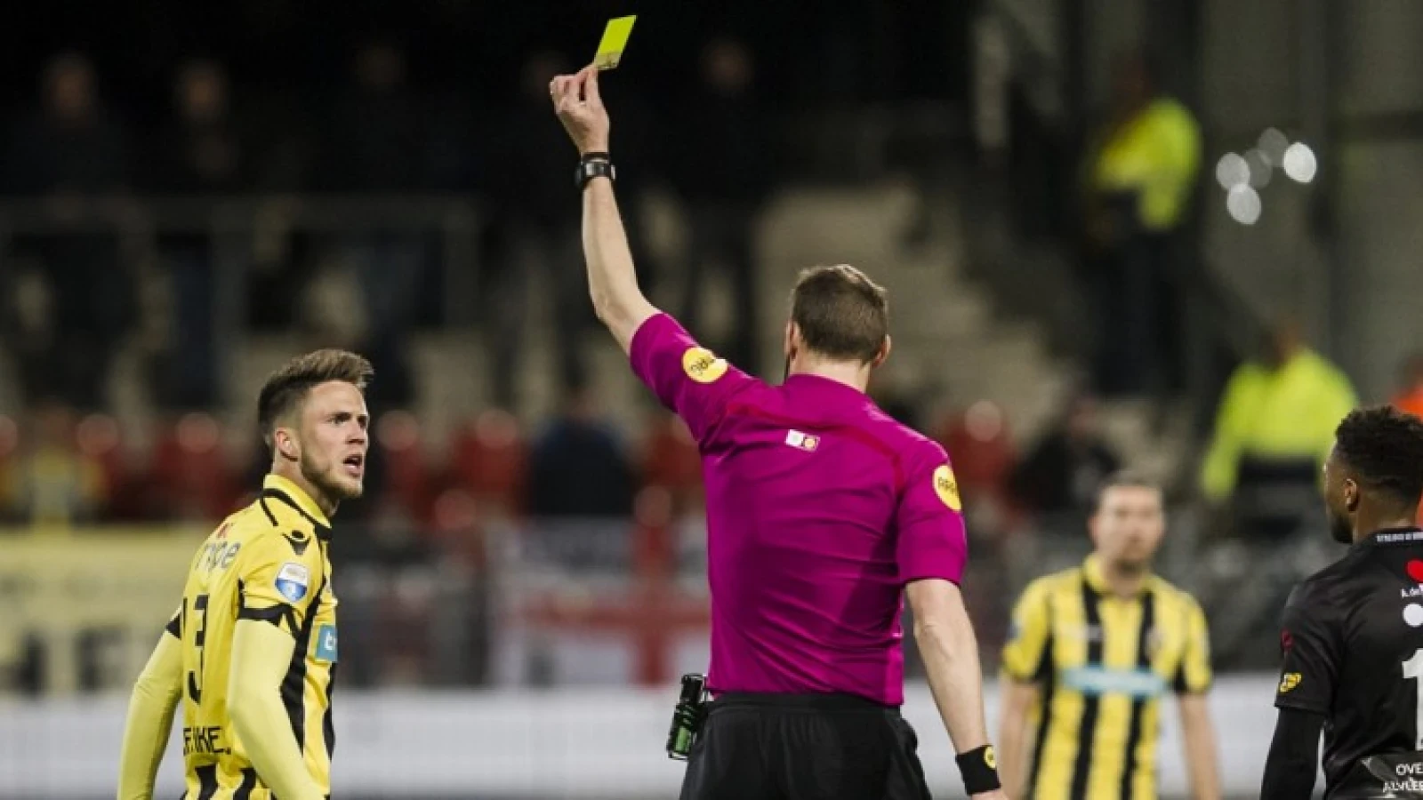 Van Wolfswinkel ontkent: 'Dat is klinkklare onzin'