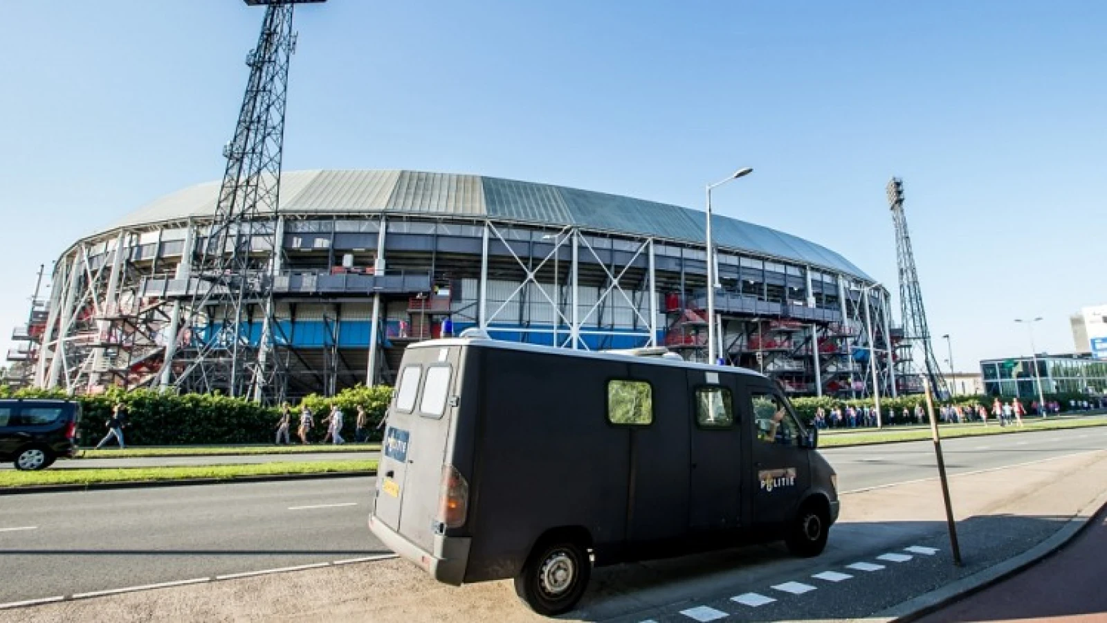 '30 aanhoudingen na Excelsior - Feyenoord'