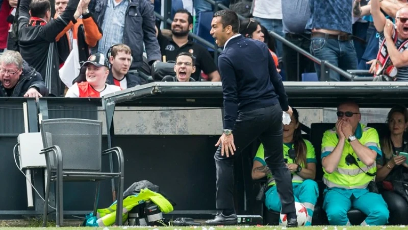 Van Bronckhorst: 'We zijn een team van geen woorden maar daden'