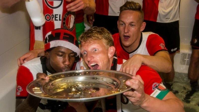 VIDEO | Feyenoorders gaan het bad in